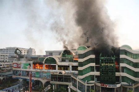 Fire at YadanarBon Market Mandalay